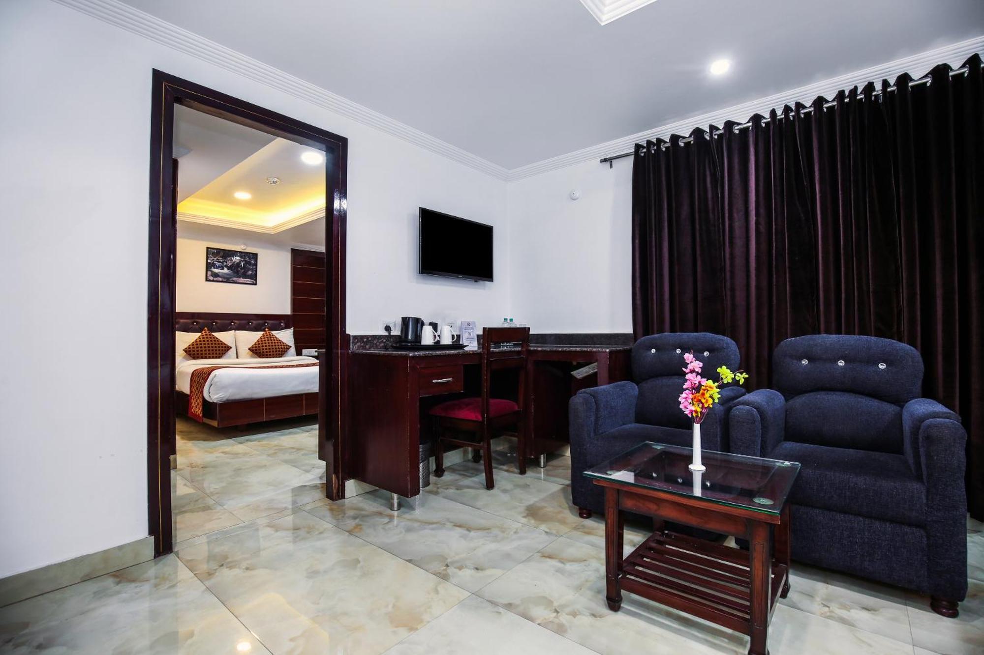 Hotel White Grand Shimla - In City Centre - A Centrally Ac Hotel Kültér fotó